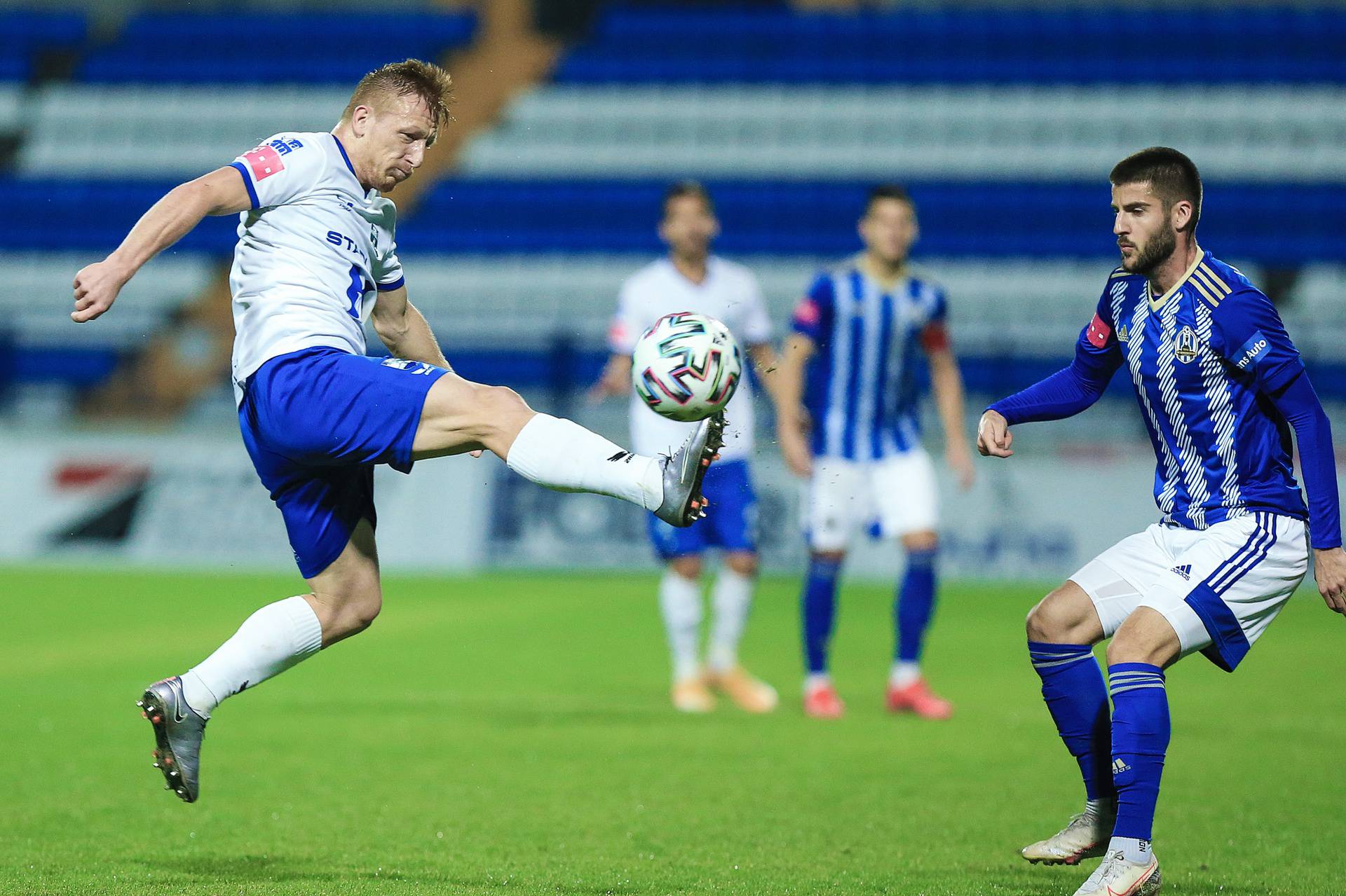 Osijek ugostio Lokomotivu u 8. kolu HT Prve lige