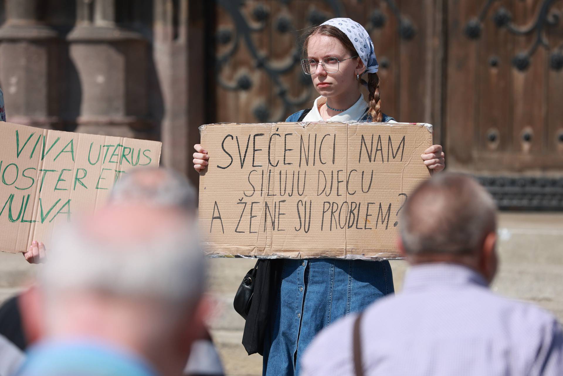 Osijek: Građanke protiv molitelja krunica