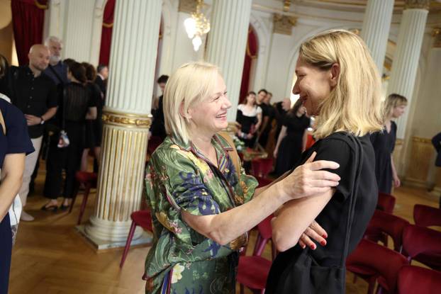 Zagreb: Održana komemoracija za filmskog redatelja Zrinka Ogrestu