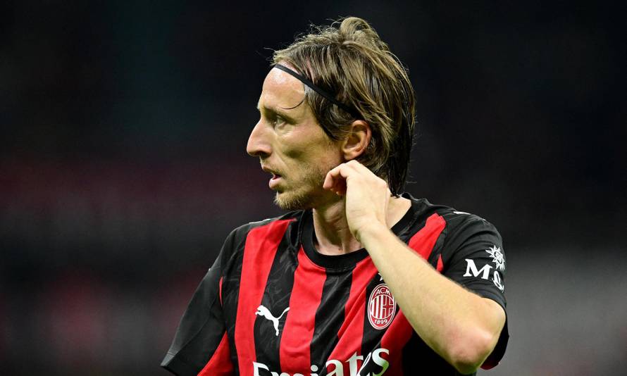 Serie A - AC Milan v AS Roma