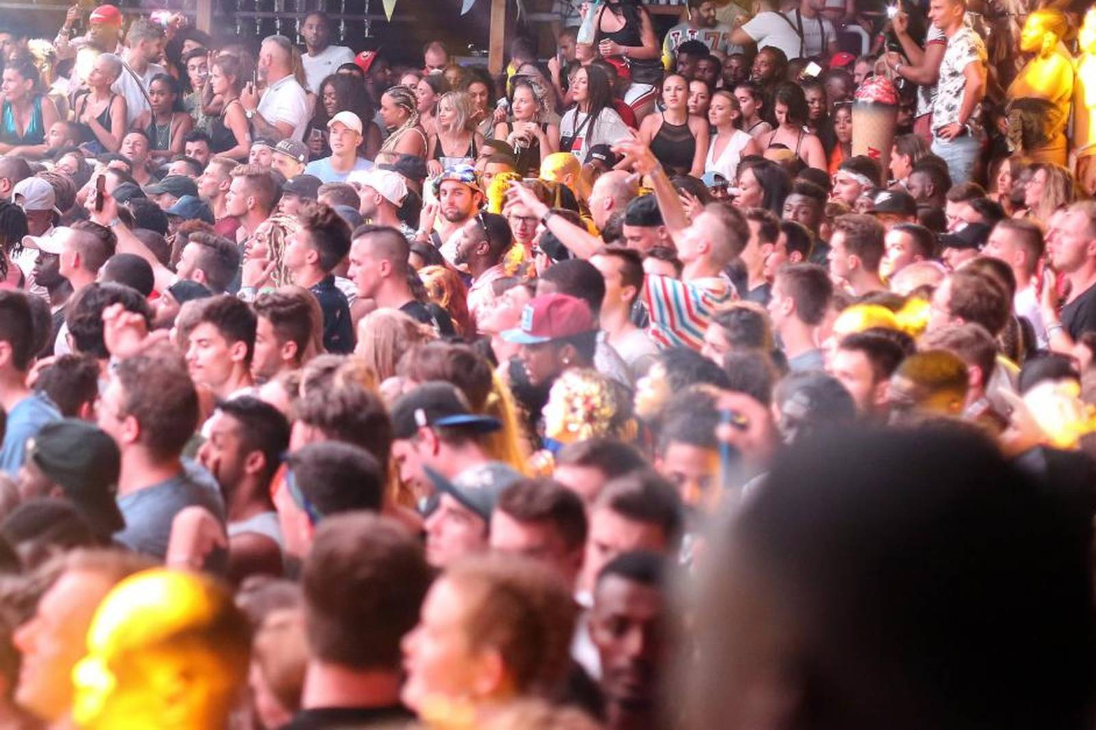 Novalja: Wiz Khalifa nastupio na ZrÄu u sklopu Fresh Island festivala