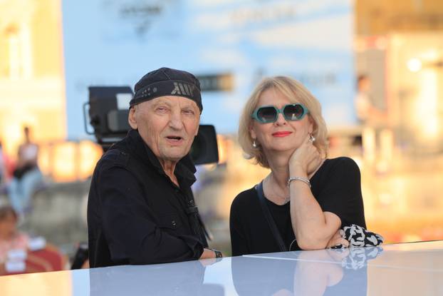 Zagreb: Dolazak uzvanika na 90. Zlatnu iglu