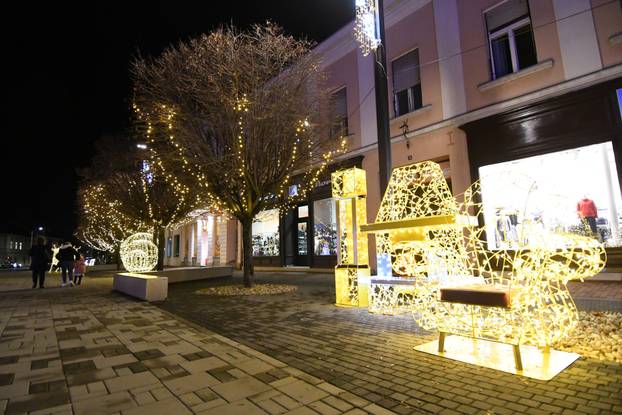 Koprivnica: Adventska manifestacija Koprivnička bajka