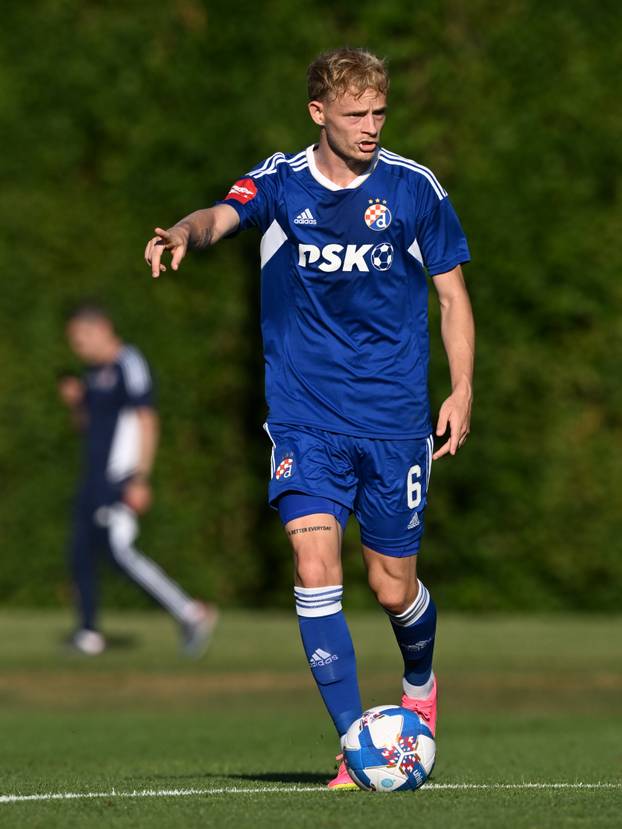 Kranj: FC Koper i GNK Dinamo odigrali prijateljsku utakmicu