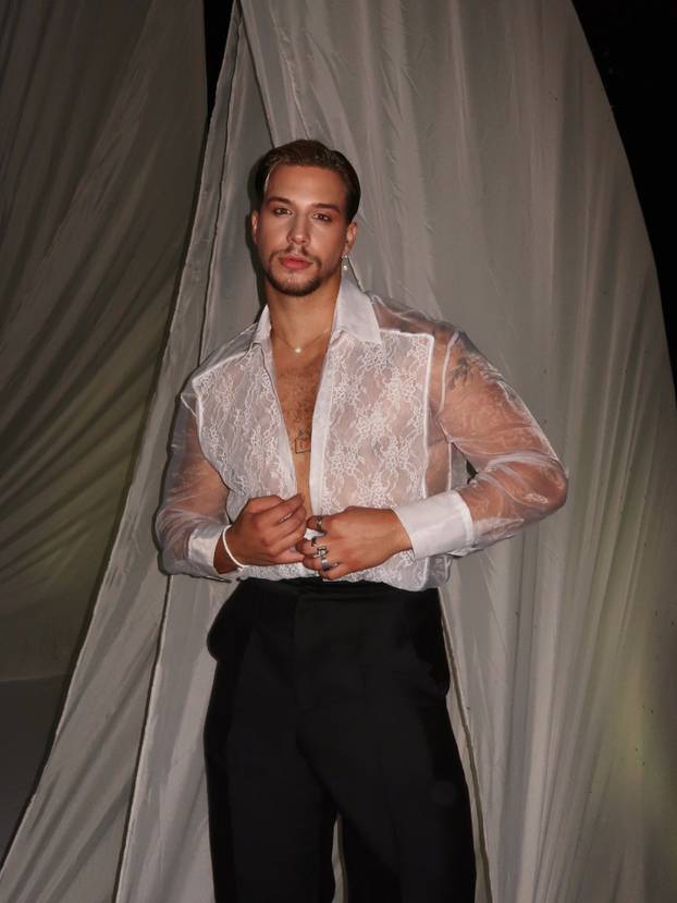 FOTO Influencer Marco Cuccurin  u prozirnoj košulji oduševio pratitelje: 'Za čarobnu večer'