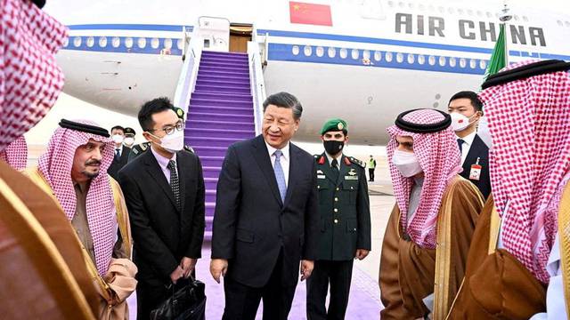 Xi Jinping u velikom posjetu Saudijskoj Arabiji za jačanje ekonomskih i strateških veza