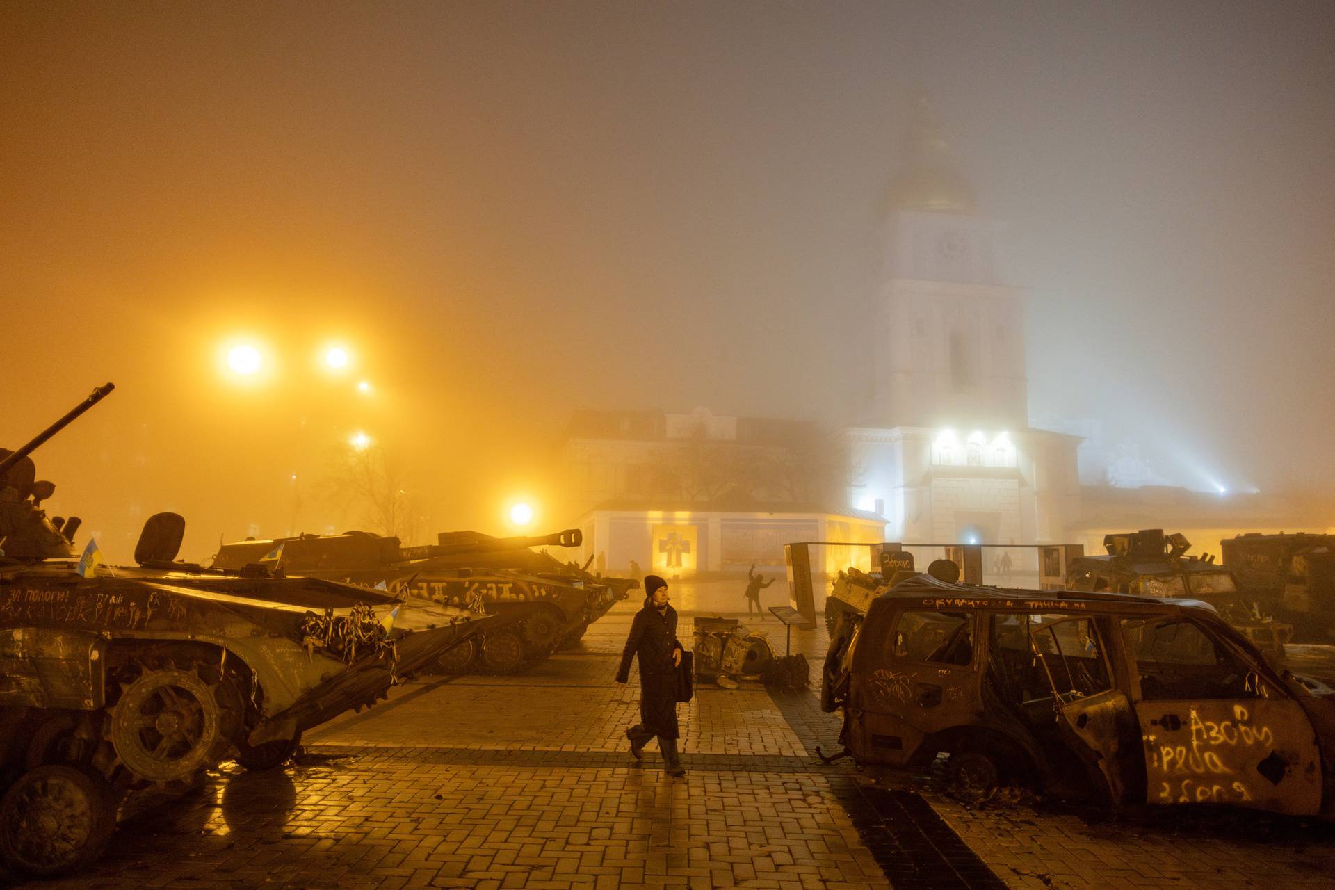 People celebrate Christmas Eve in Kyiv