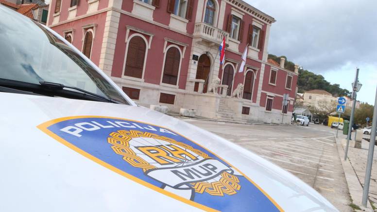 Teško ozlijedili mladića (18) na ulici u Splitu, ulovili napadača