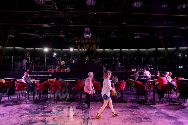 Zagreb: Doček izbornih rezultata u stožeru stranke Možemo! i SDP-a