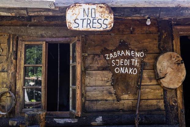 Čapljina: Tihomir Sušac ozgradio indijansko-kaubojski ranč