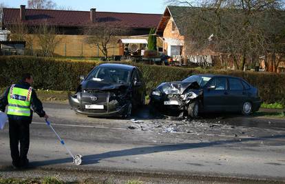 Pijana vozačica se zabila u auto te ozlijedila vozača