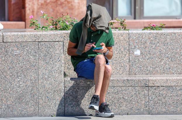 Zagreb: Gradska svakodnevica u središtu grada