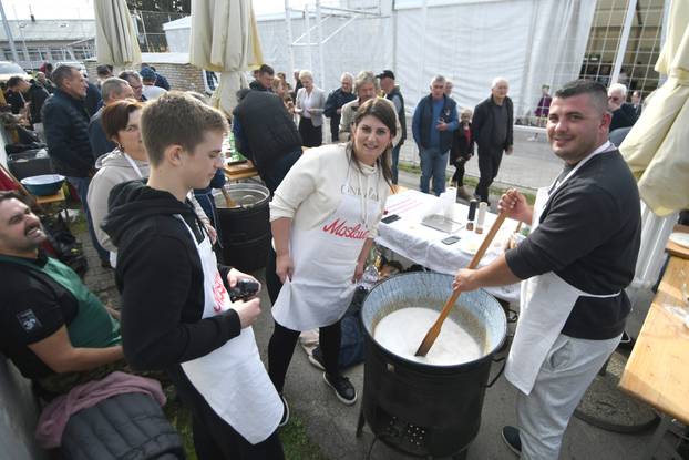Grubišno Polje: Druga Čvarkijada privukla je veliki broj posjetitelja