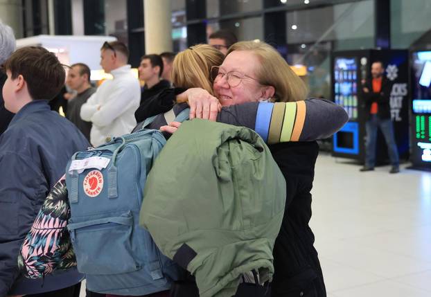 Zagreb: Dolazak hrvatskih građana s Bliskog istoka letom iz Rijada