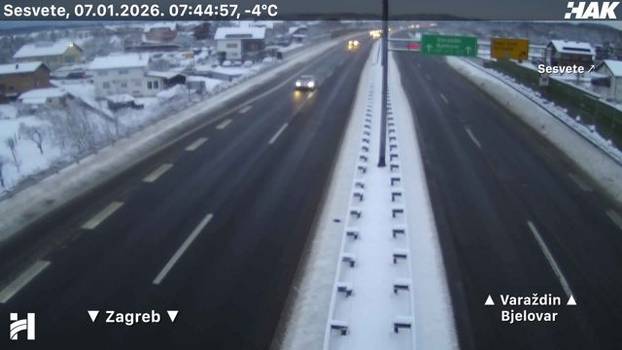 FOTO Autoceste diljem Hrvatske zametene snijegom, pogledajte