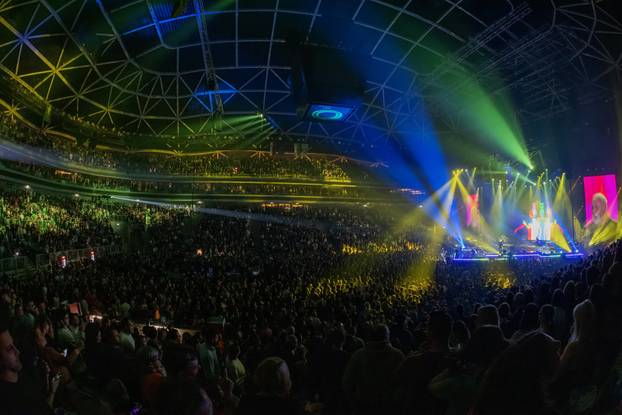 FOTO Dinu Merlina dvije večeri ispraćali ovacijama u Ljubljani