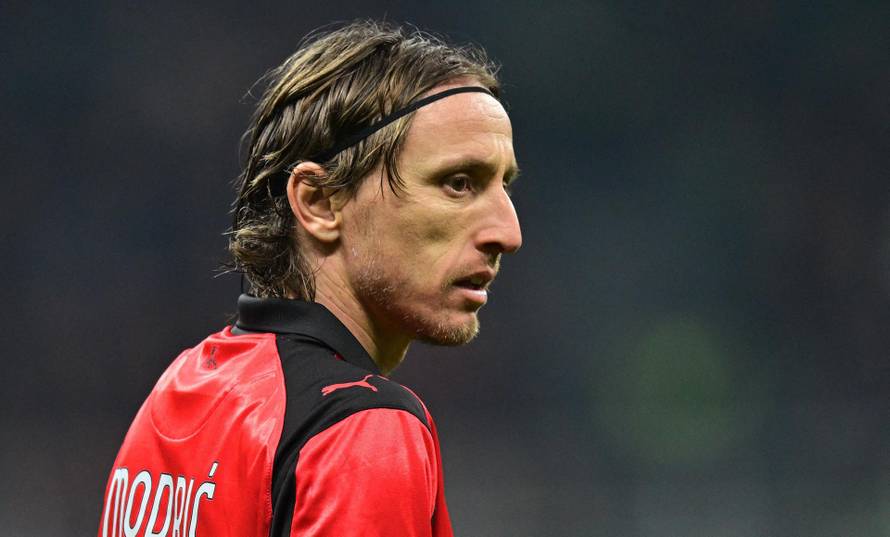 Serie A - AC Milan v Parma