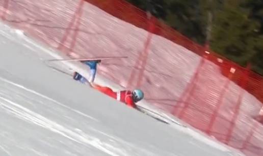 VIDEO &Scaron;ok na spustu! &Scaron;vicarac izletio, od udara je pukla skija