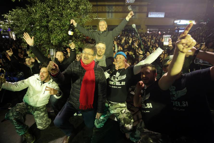 Pogledajte kako se Nova čekala u Zagrebu, Splitu, Zadru...