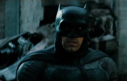 'Batman v Superman' dobio je odličan foršpan na japanskom