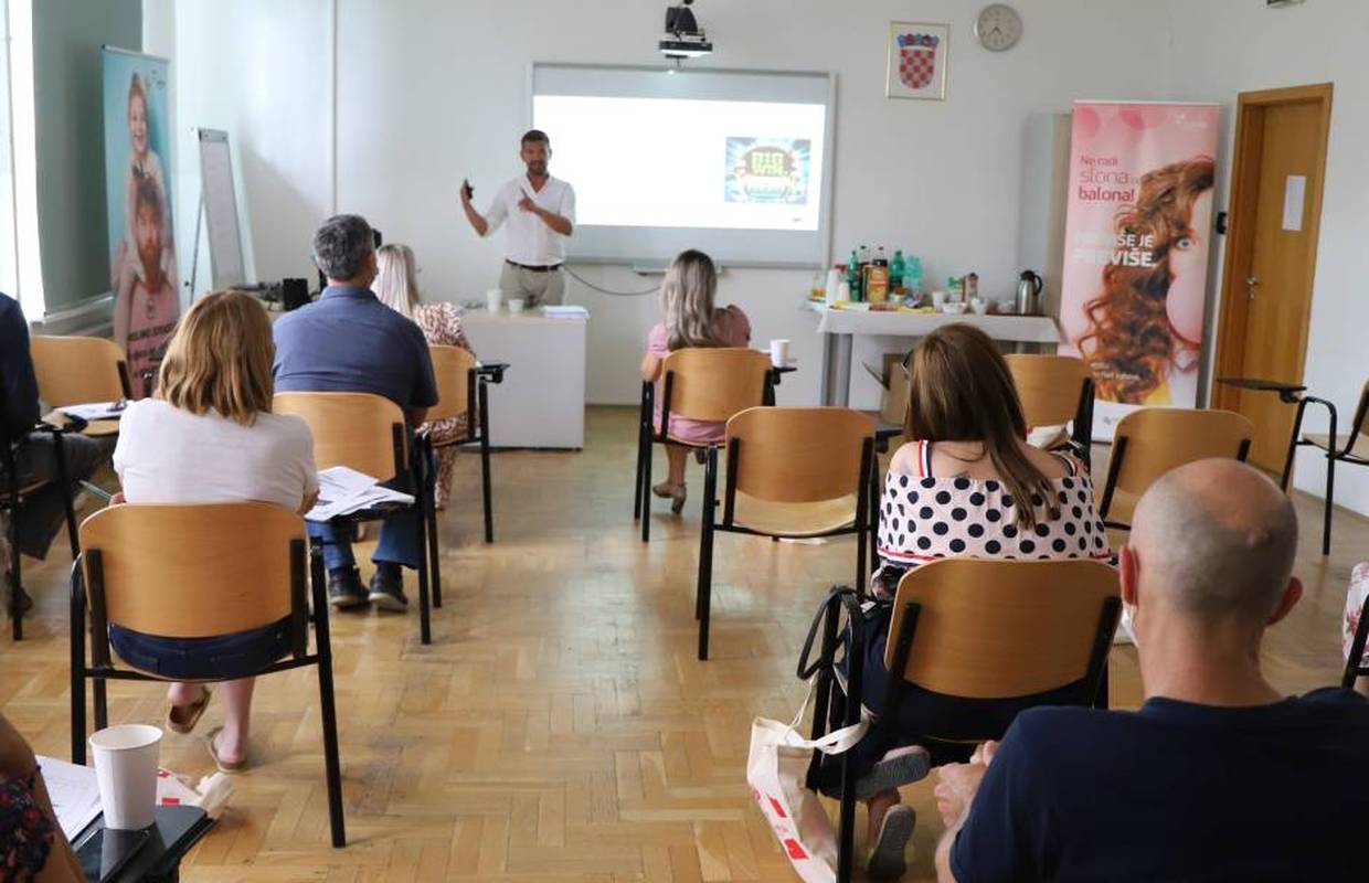 Edukacija djelatnika terapijskih zajednica