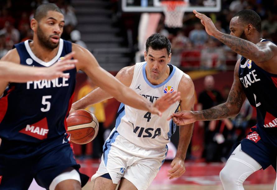 Francuska potopljena: Stara Scola odvela 'gaučose' u finale