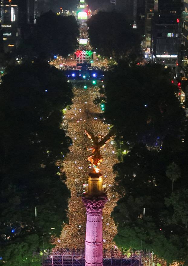 FIFA World Cup 2026 - Round of 32 - Mexico v Ecuador - Fans gather in Mexico City