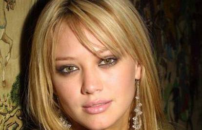 Hilary Duff sestri iz osvete uništavala gaćice