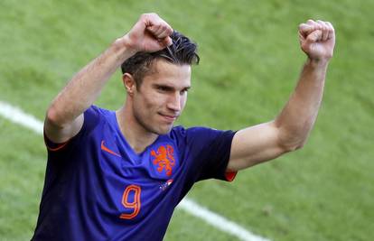 Fifa: Za najljepši gol godine konkuriraju Cahill, Van Persie...