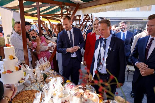 Zadar: Predsjednik Hrvatskog sabora Gordan Jandroković obišao je manifestaciju pod nazivom „Pijat na Pijaci“ 
