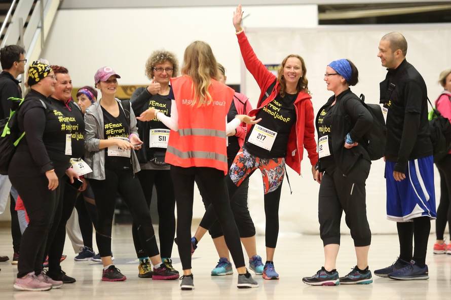 Pripreme u ZraÄnoj luci Franjo TuÄman uoÄi noÄne utrke 00:24