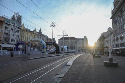 GALERIJA Maratonci ispraznili centar: Zagrebačke ulice rijetko izgledaju ovako pusto