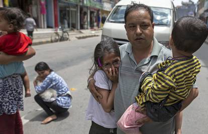 Hrvat iz Nepala nakon potresa: "Izletio sam gol ispred hotela"