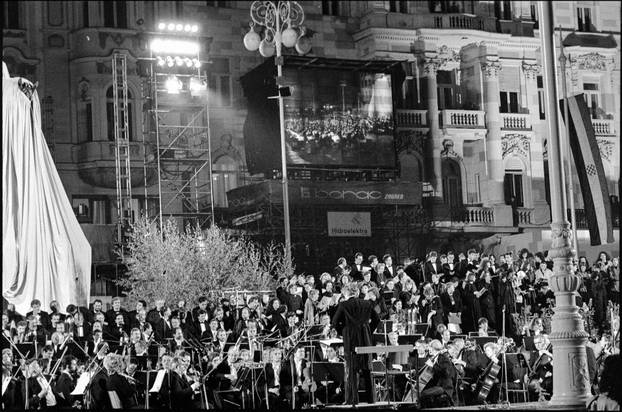 Zagreb: Svečano otkrivanje spomenika banu Josipu Jelačiću na istoimenom trgu, 15.10.1990.