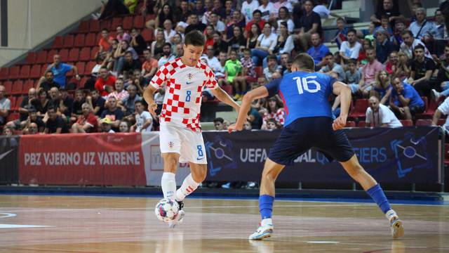 Pula: Kvalifikacije za 2024 FIFA Futsal World Championship, Hrvatska - Slovačka