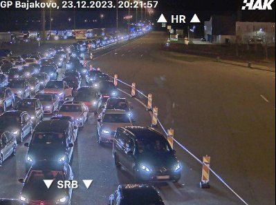 Ogromne gužve na granici s BiH i Srbijom: Na Bajakovu kolona od 10 km, čeka se preko 4 sata