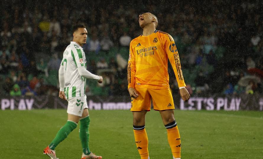 LaLiga - Real Betis v Real Madrid