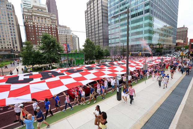 SP 2026 Philadelphia: Navijači razvili veliku hrvatske zastavu na uoči utakmice s Ganom 