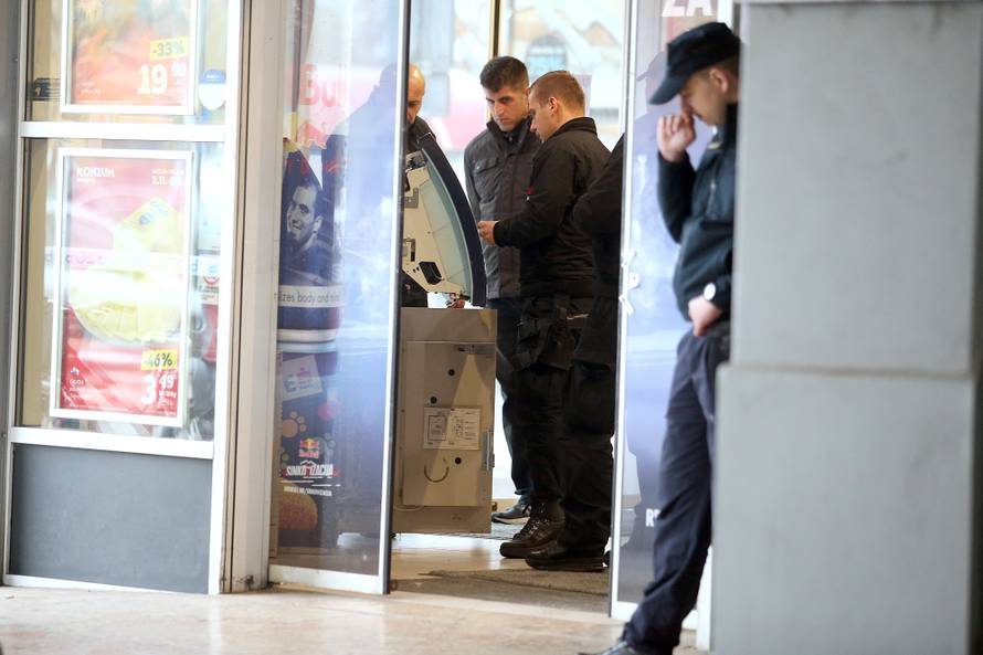 Raznijeli bankomat: Detonacija uništila gotovo cijelu trgovinu!
