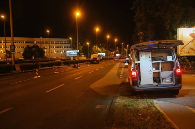 Zagreb: U prometnoj nesreći poginuo je motociklista