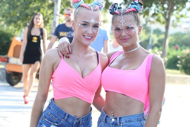 Split: Partijaneri preplavili Park mladeži zanimljivim kombinacijama na festivalu Ultra Europe