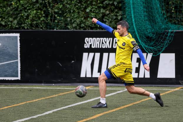 24SATA Zagreb: Goat league, malonogometna liga