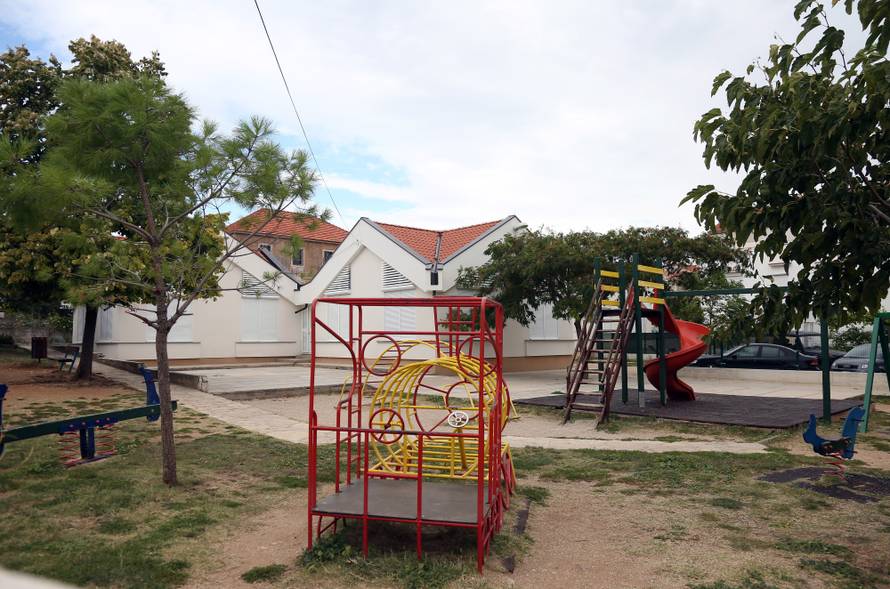 Tete u vrtiću nisu dobile plaću jer nema tko potpisati isplatu