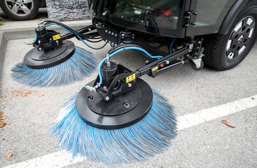 Zagreb: Tvrtka Rosco predstavila novo vozilo za ÄiÅ¡Äenje - LYNX