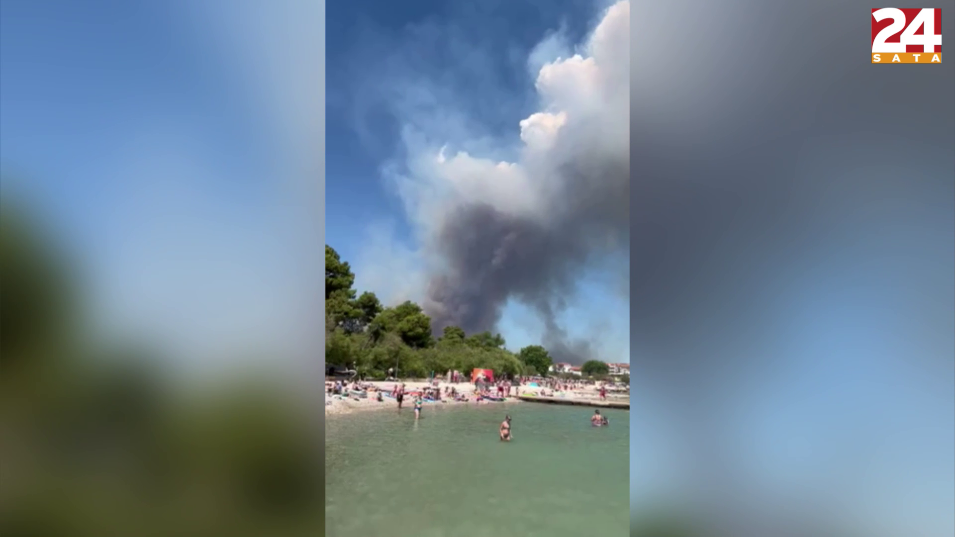 VIDEO Zastrašujuće snimke požara kod Šibenika: S vatrom se bori više od 100 vatrogasaca
