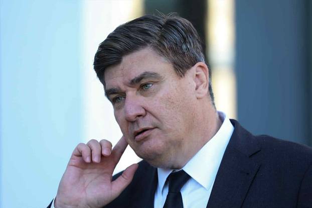 FOTO 'Novi imidž': Pogledajte Plenkovića i Seve s plavom kosom! A tek Šuput kao crnku...