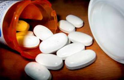 Medicinska sestra 'dilala' legalno naručene tablete