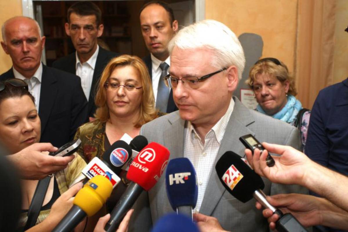 'Neimenovani izvori istupaju o Saši da se manje priča o Lexu'