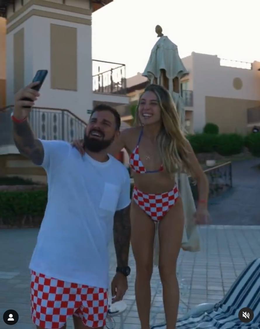 Pridružite se travel blogerima: Snimite Vatrenima najdulji hit i stvorite navijačku povijest!