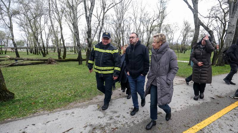 FOTO Tomašević na Bundeku: 'Situacija je kao 2023. godine, oštećeni deseci škola i vrtića...'